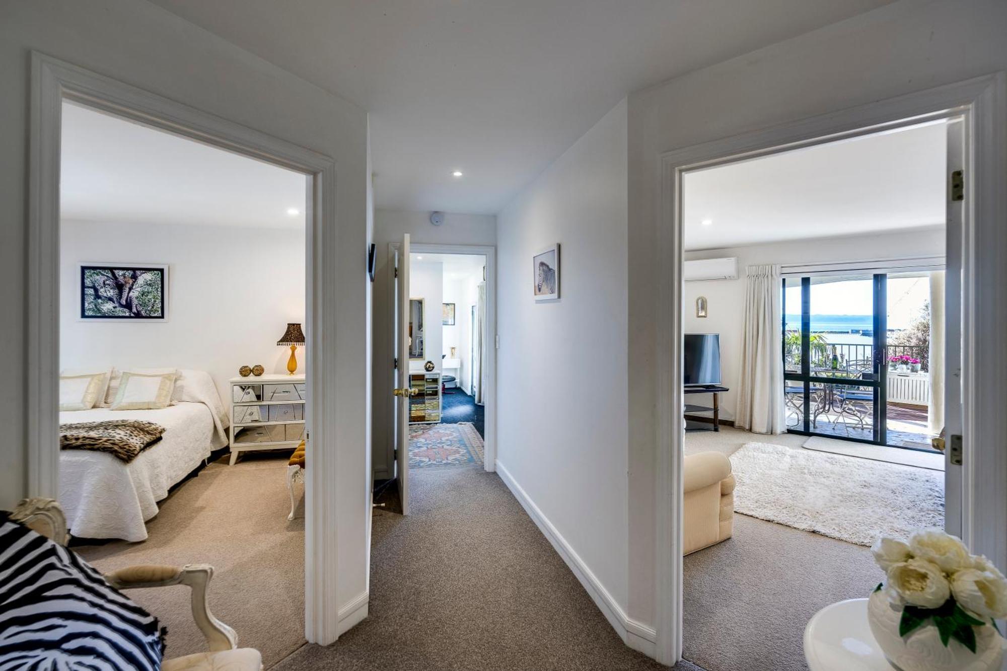 Maison Blue - Chic Garden Apartment Napier Exterior foto